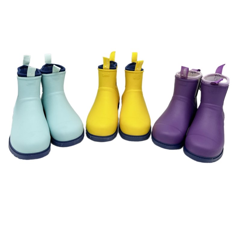 Wholesale Light Weight Colourful Rain Boots Ladies Fashion Rubber Rain Boots Stock