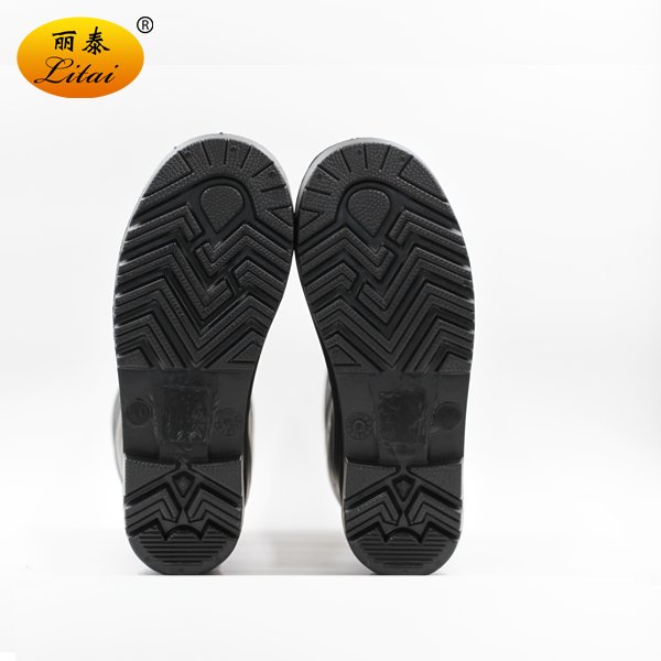 unisex wellington anti-slip New style pvc rain boots gum boots safety with steel toe for men waterproof