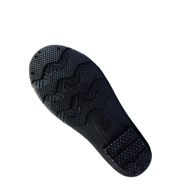 2023 new design rain boots pure black gumboots fashion cheap men clear glossy pvc rain boots