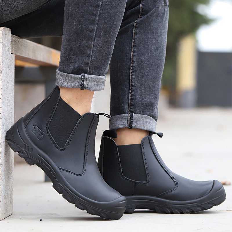Fashion Black Leather Waterproof Oil Resistant Outdoor No Lace Work Boots Casual Boots Steel Toe Safety Shoes For Women Men