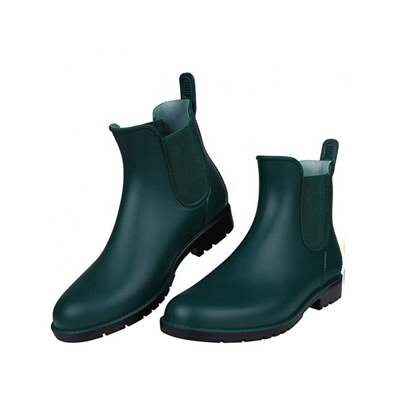 OEM Factory Available Genuine Leather Chelsea Boots for Women Casual Female Ankle Rain Boots with Rubber Insole Spring Season