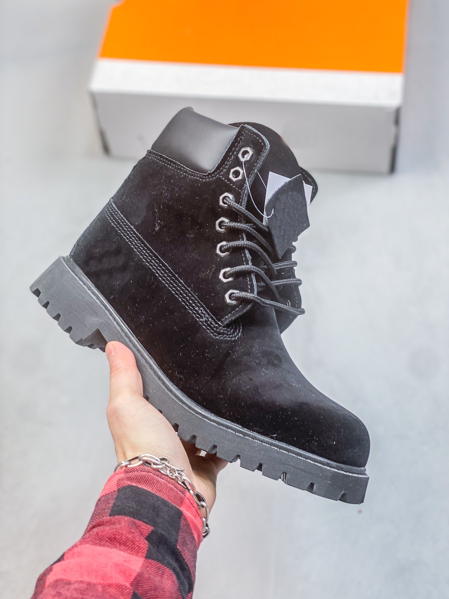 Top quality waterproof genuine leather martin boots men women luxury designer couple snow boots classic style boots