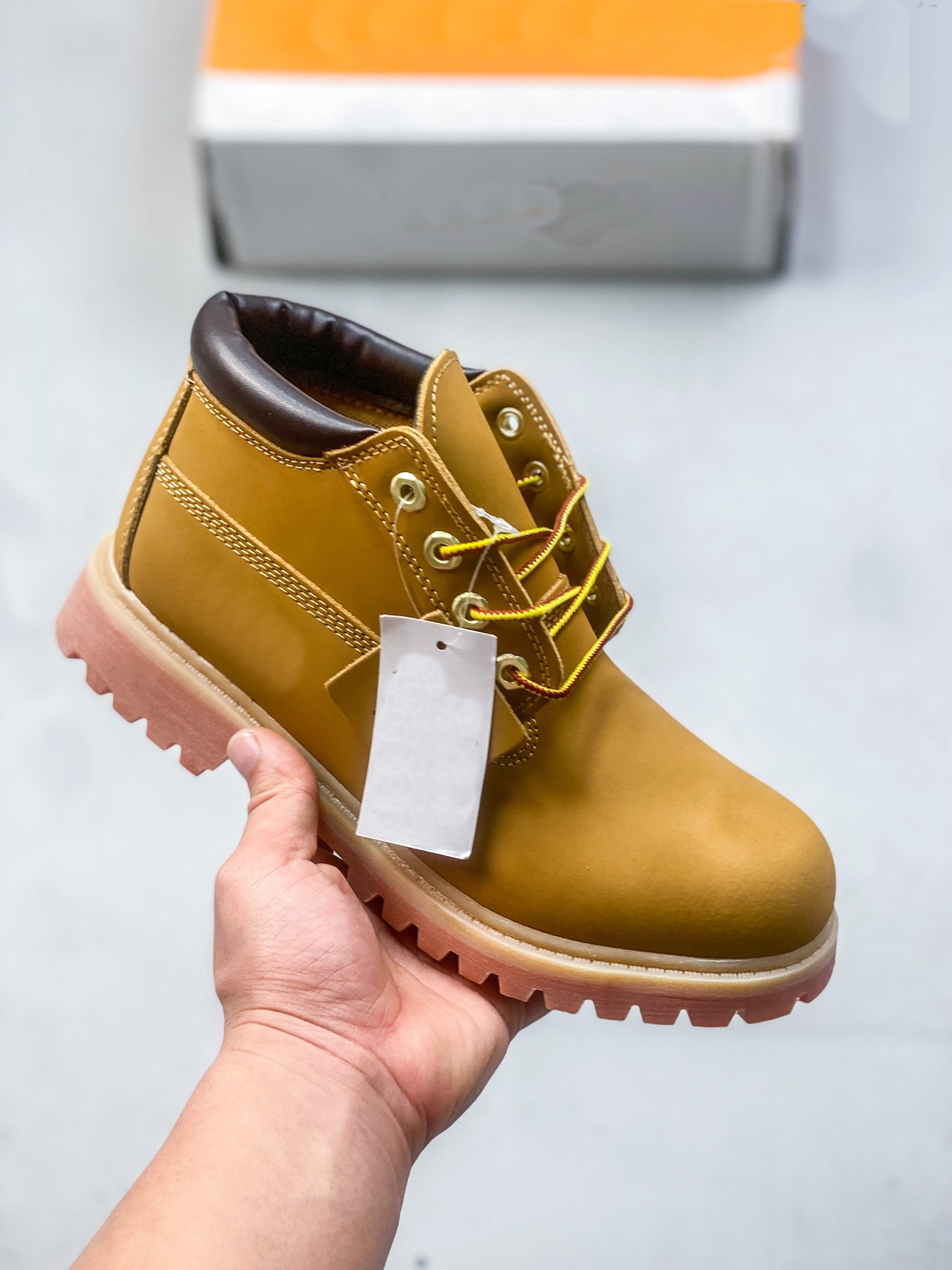 Top quality waterproof genuine leather martin boots men women luxury designer couple snow boots classic style boots
