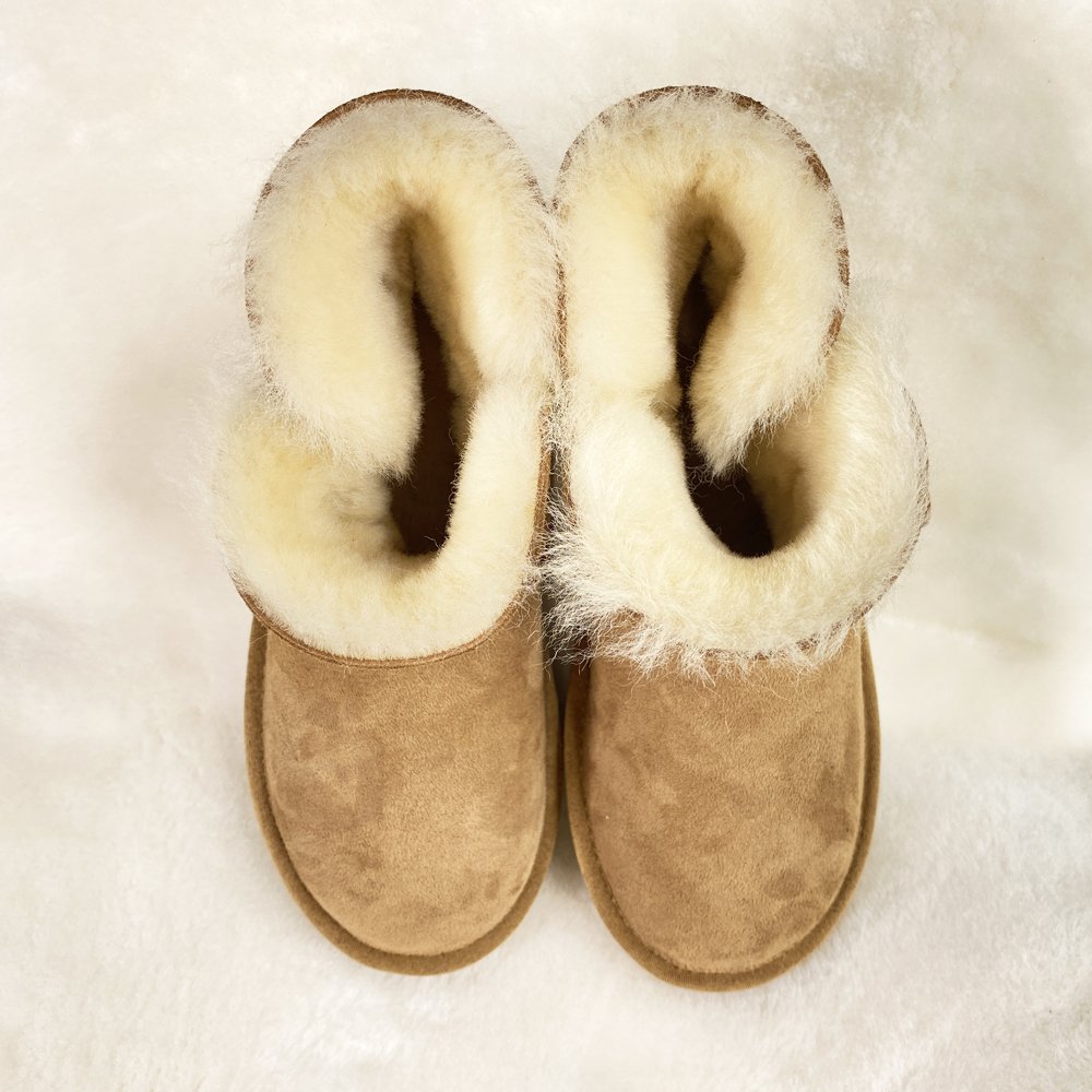 factory custom wholesale real fur sheepskin lining snow boots woman shoes 2022 with button
