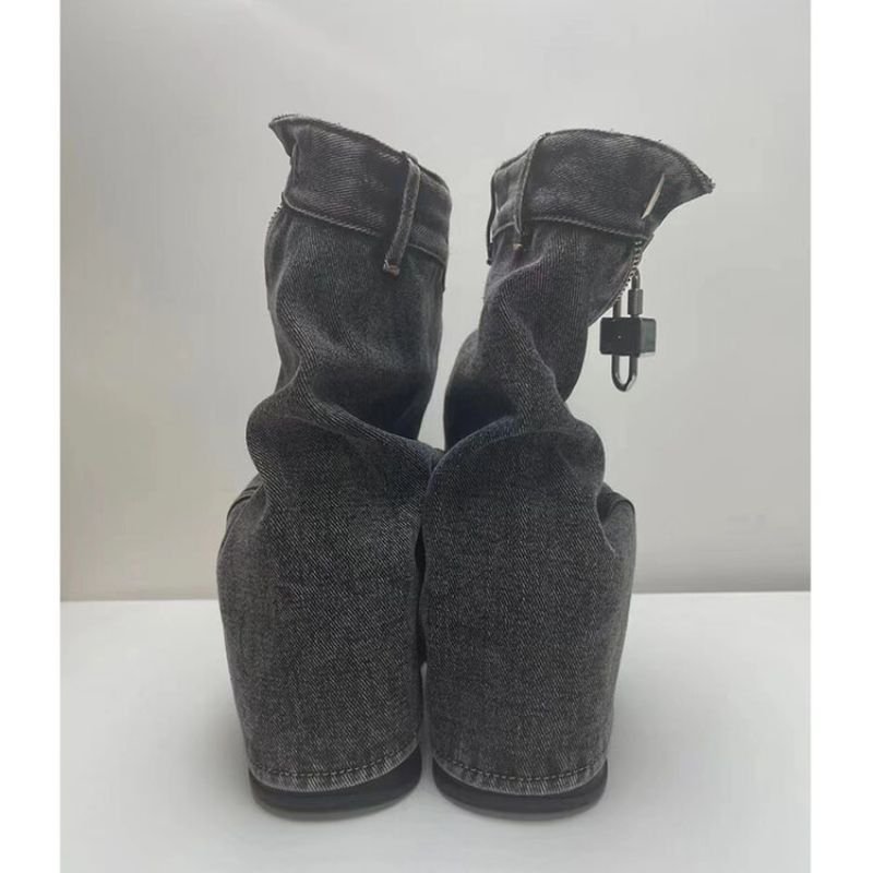 2024 Winter New Fashion Soft Material Lock Decorated Wedge heel Women's Boots for Fall