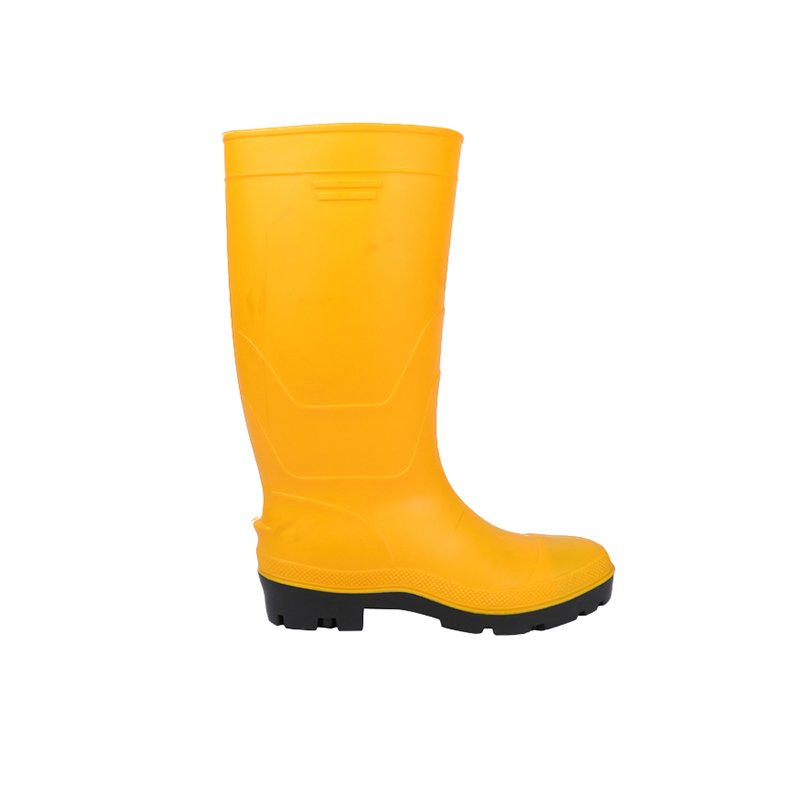 Cheap yellow steel toe rain boots with anti impact and puncture resistance