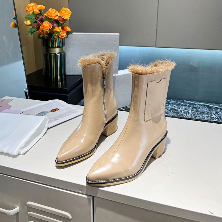 Manufacture good quality furry boots women chunky heel boots womens fashion boots Designer shoes