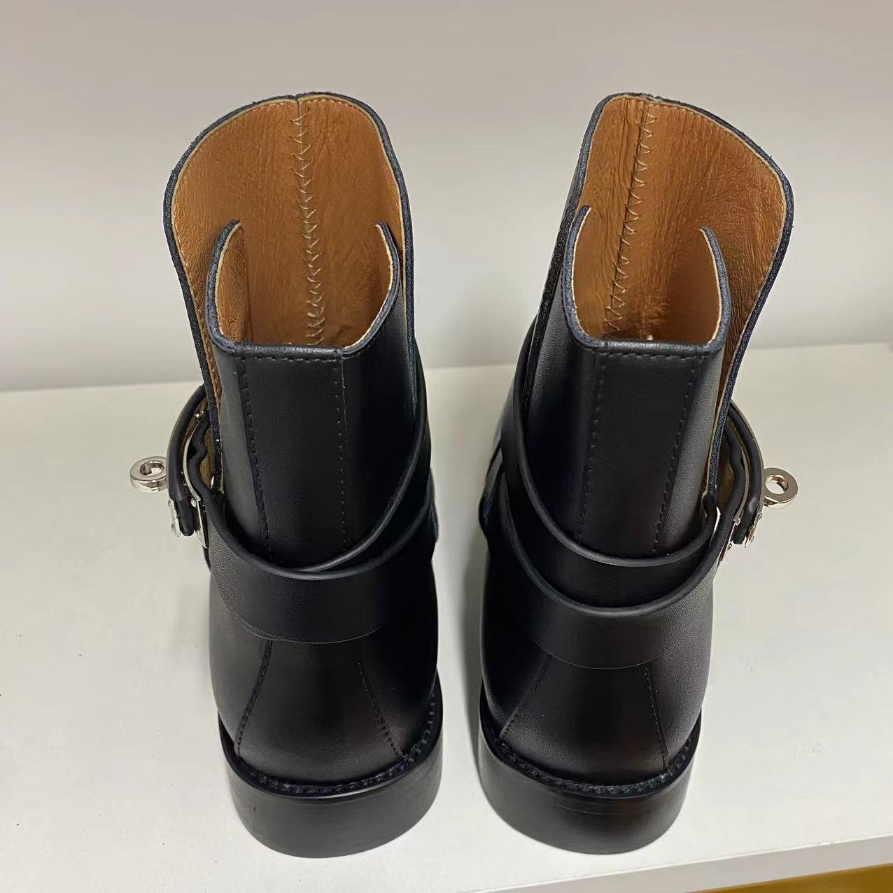 100% cow leather fashion ladies ankle boots buckle straps Short boot Plus size chunky heel round toe shoe customize logo Factory