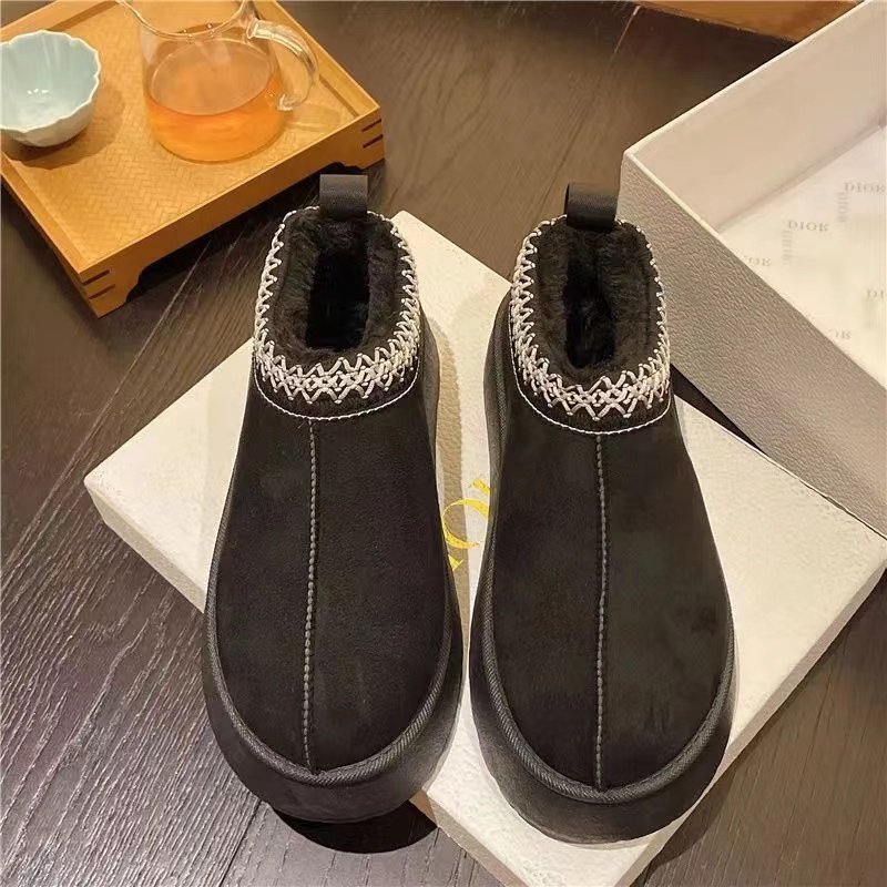 Classic Winter Women's Chelsea Ankle Flats Comfortable Suede Plush Warm Casual Boots Cotton Goth Fashion Snow Boots Platform