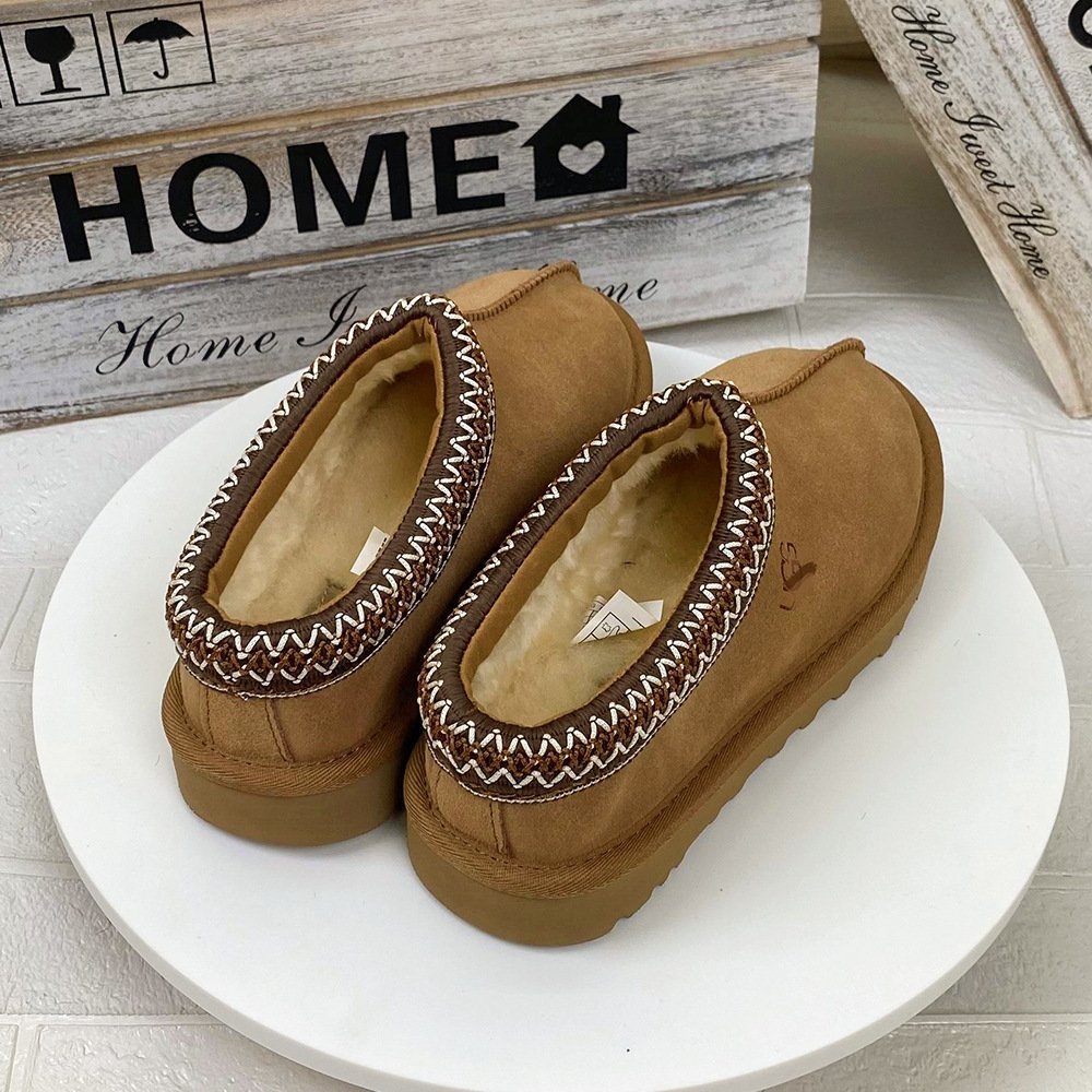 Wholesale Custom Ugly Australia Wool Sheepskin Genuine Leather Warm Slip-on Tasman Slippers Snow UG Boots Shoes For Women