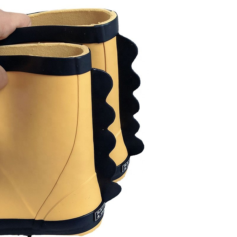 Water Shoes Three-dimensional Animal Dinosaur Non-slip Bee Rain Boots for Boys Cotton Fabric Unisex Silica Gel