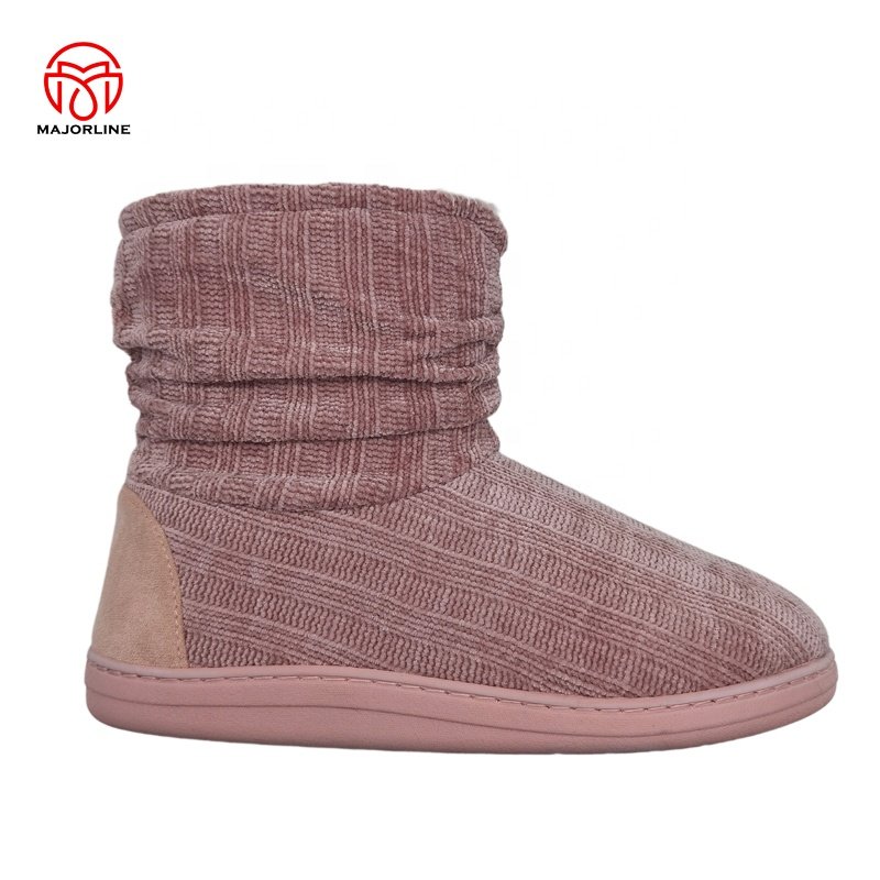 OEM customized Logo indoor boots TPR rubber outsole winter home flat slipper boots faux fur plush house boots for women