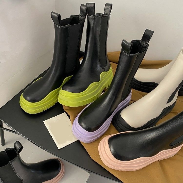 New Trend Chunky Ladies Winter Shoes Fashion Platform Boots Luxury Thick Sole Women Boots