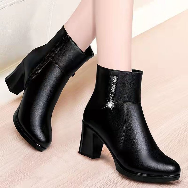 Xuanhui Latest Version Winter short thick heel fashion pu leather ladies high-heeled women's Ankle boots