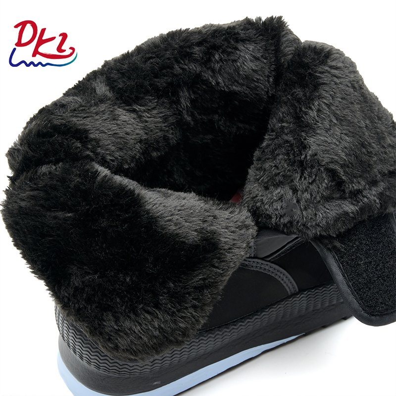 Thickened Winter Warm Plush Wear-Resistant Snow Shoes Boots New Casual Large Size Anti-Slip Snow Boots