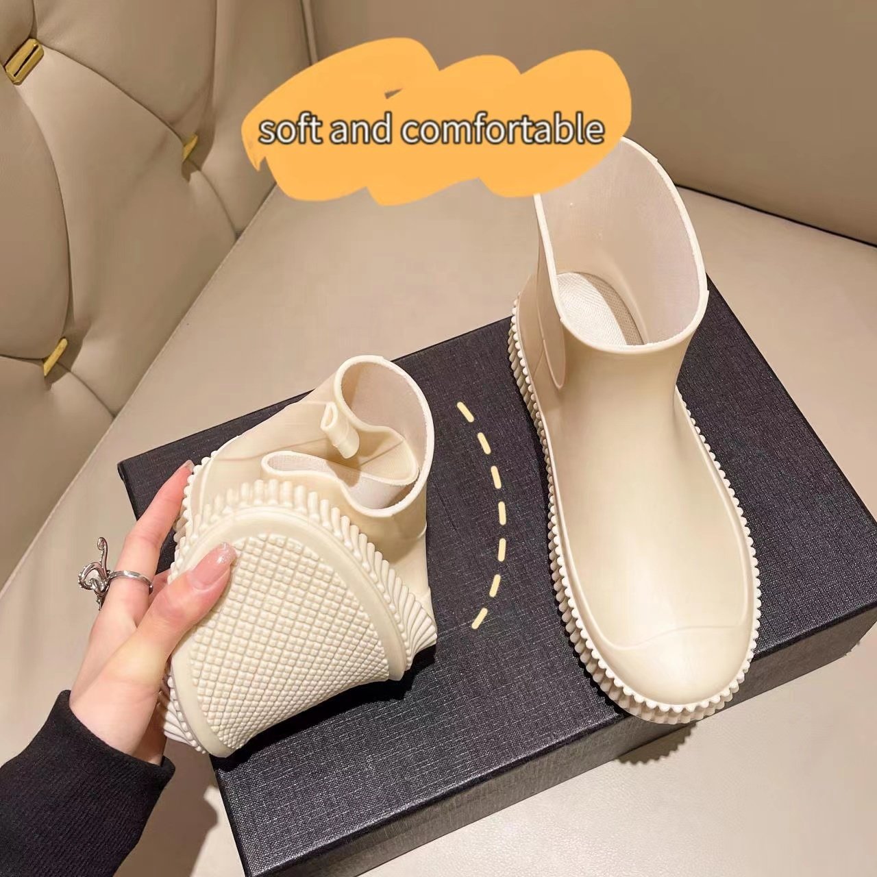 Latest Design Trend Fashion Trend Comfortable Women Ankle Boots Waterproof Rain Boots