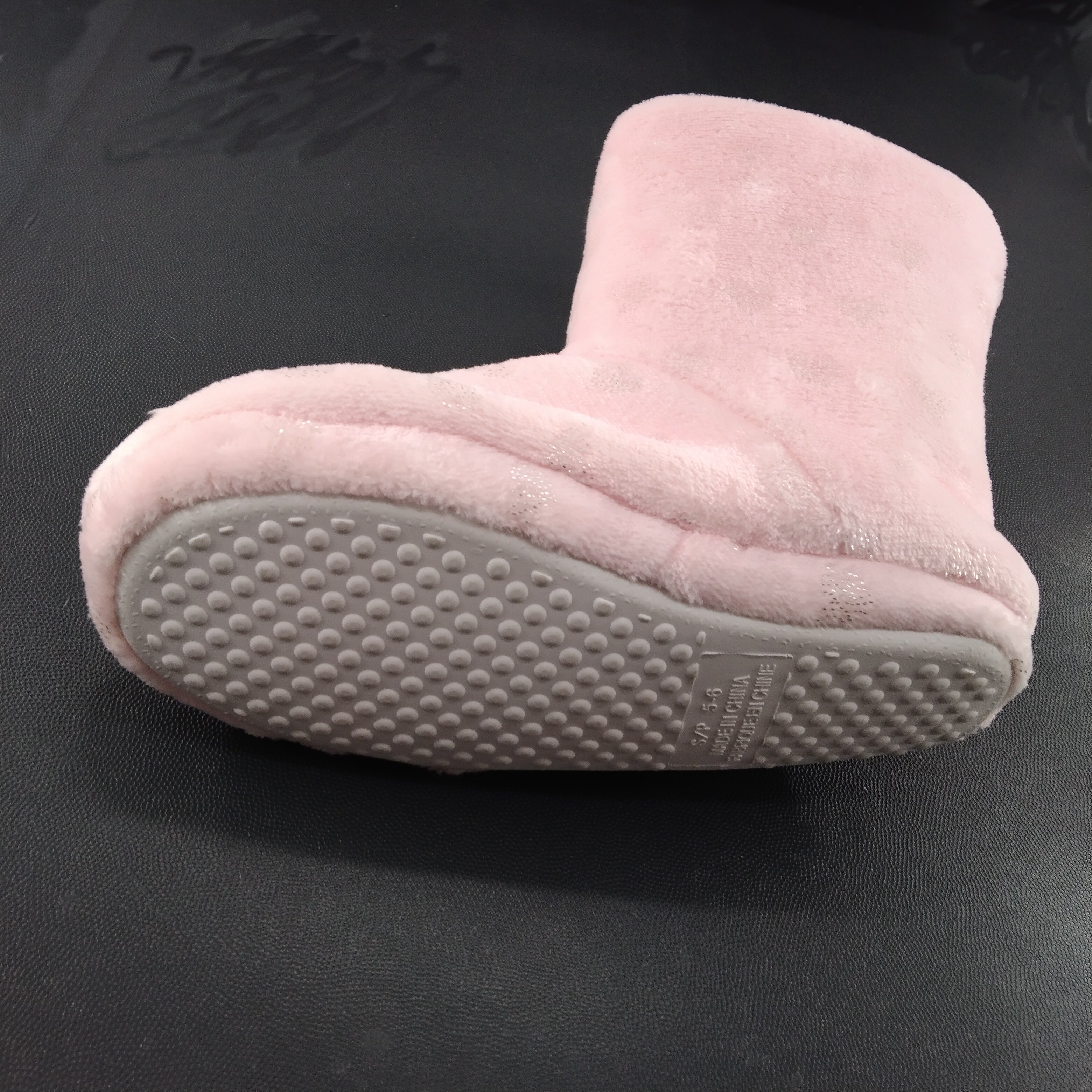 Customization Fashion Pink Fabric Home Style Faux Fur Booties Woman Ankle Winter Boots for Women Boots Women Shoes Plush Solid