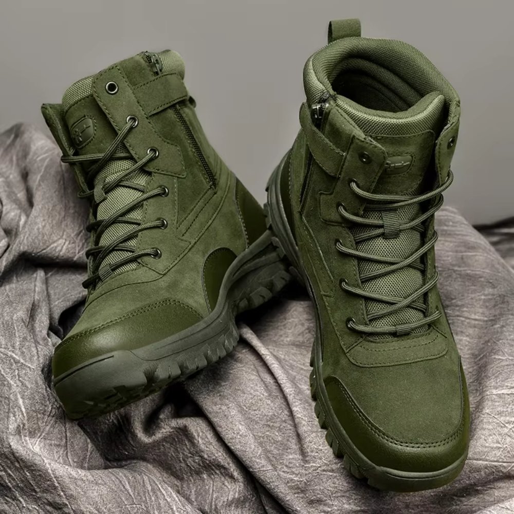 Men's outdoor training boots in Jungle outdoor climbing boots with abrasion resistance and warmth