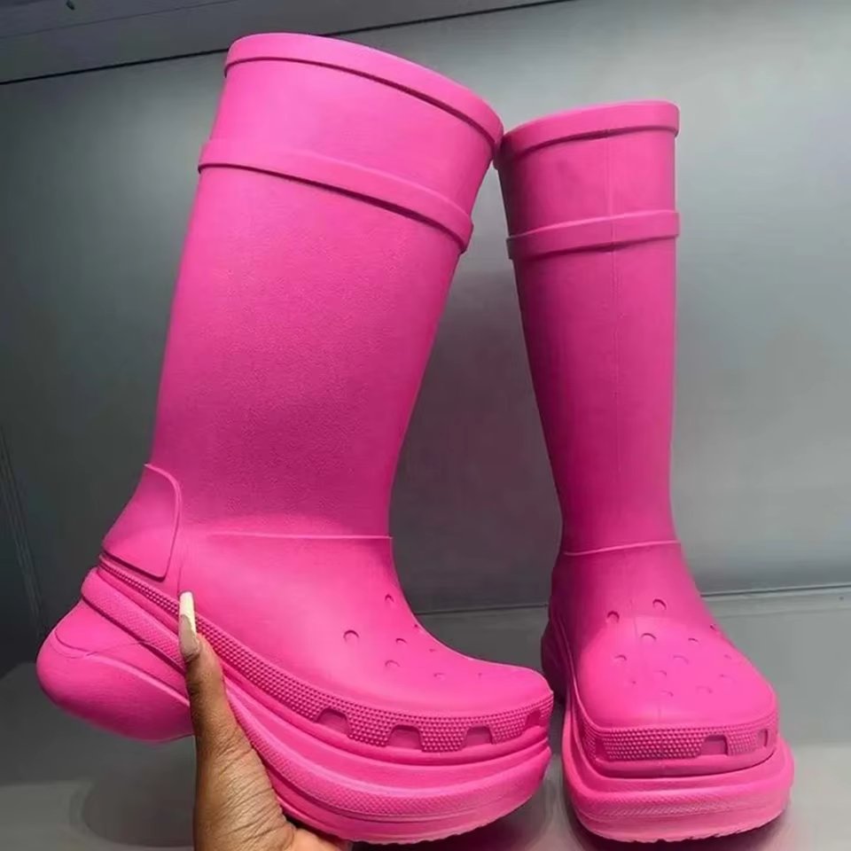 Autumn and winter New Size 35-42 Fashion Designer Luxury Women's Rubber Upper Cotton Lining 5.5cm Knee Boot Rain Boots