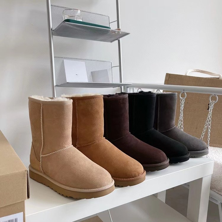 Custom Women's Classic Outdoor Mid-Calf Cow Suede Sheepskin Fur Winter Warm Snow Boots for Women