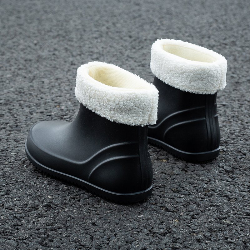 Women's High Quality Waterproof Breathable Rubber Ankle Boots for Winter with PVC Insole Position outside for Summer Autumn Rain