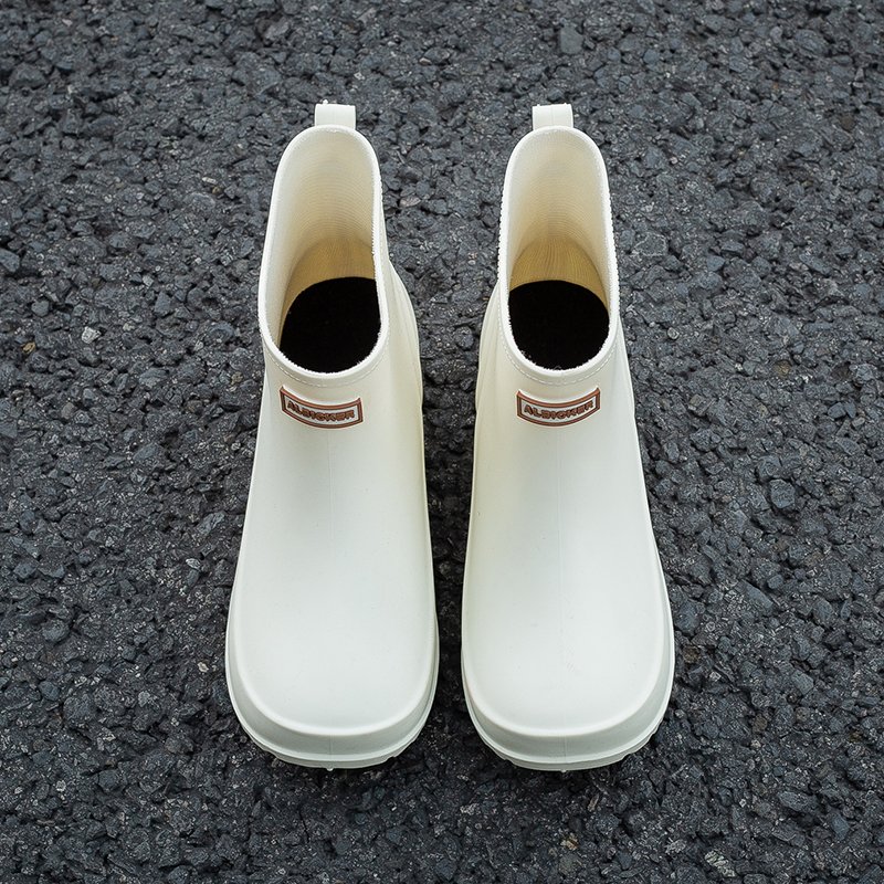 Women's High Quality Waterproof Breathable Rubber Ankle Boots for Winter with PVC Insole Position outside for Summer Autumn Rain