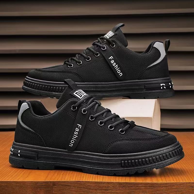 New Martin boots, versatile and casual in the UK, wholesale of low top shoes