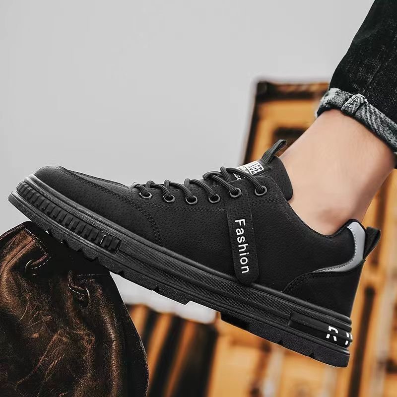 New Martin boots, versatile and casual in the UK, wholesale of low top shoes