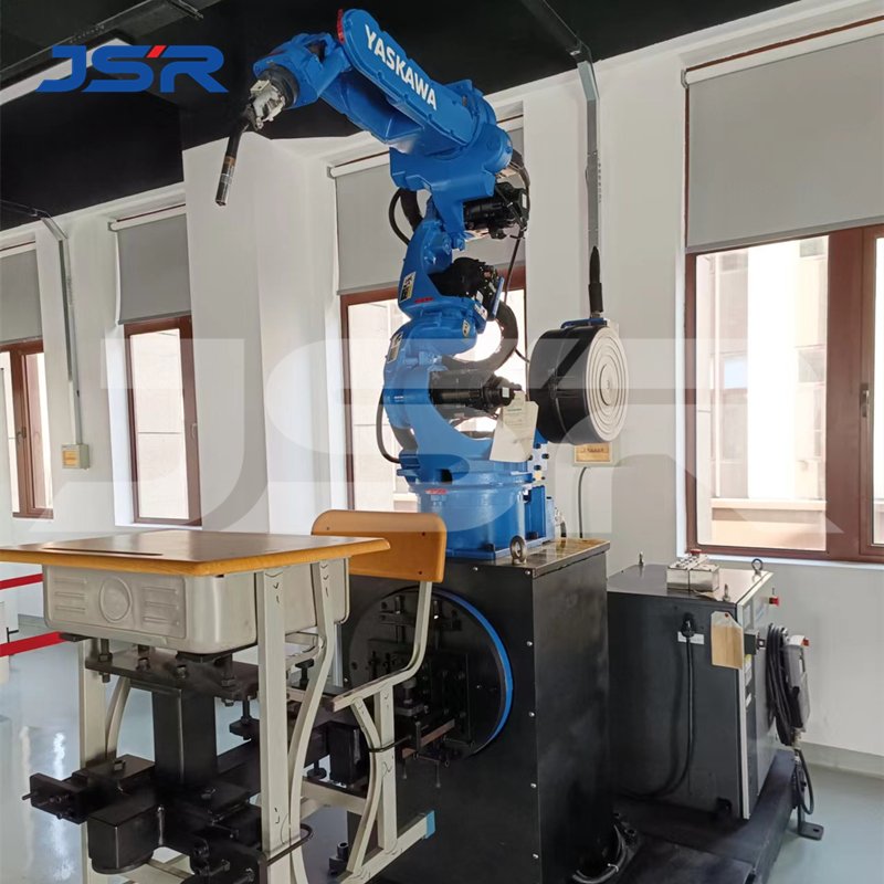 Beam Welding Robot 6 Axis Ar1440 Automatic Yaskawa Robot Welding Excavator Bucket