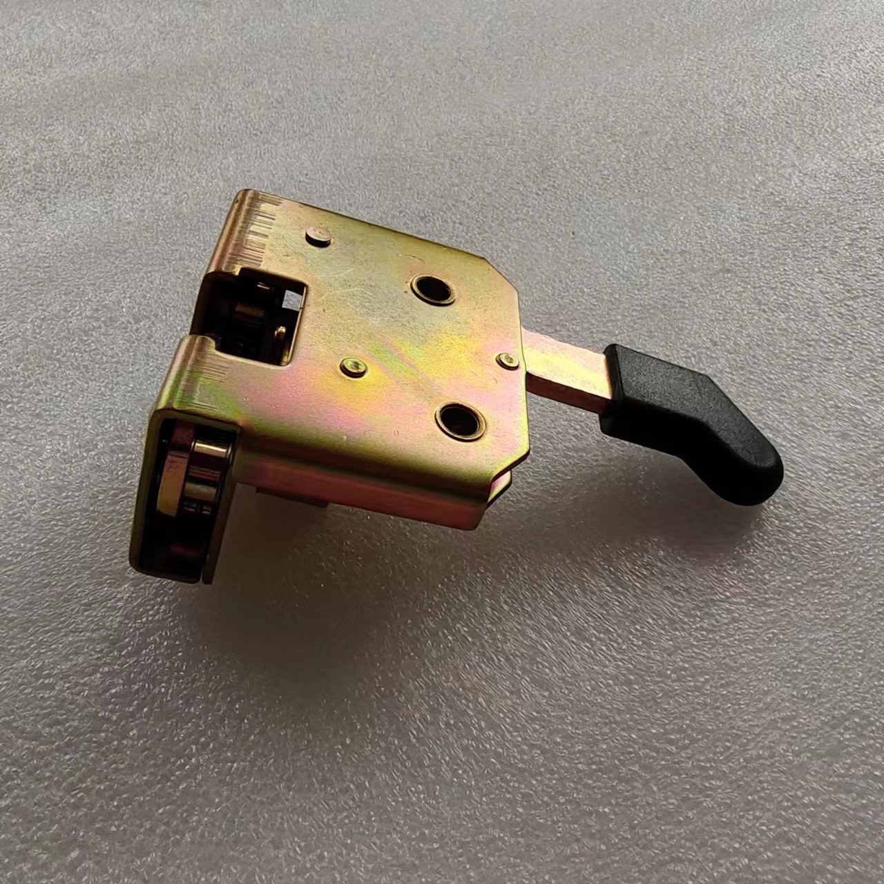 TS06451013210 Left Door Lock Body Assembly for Foton Lovol Agricultural Machinery & Equipment Farm Tractors