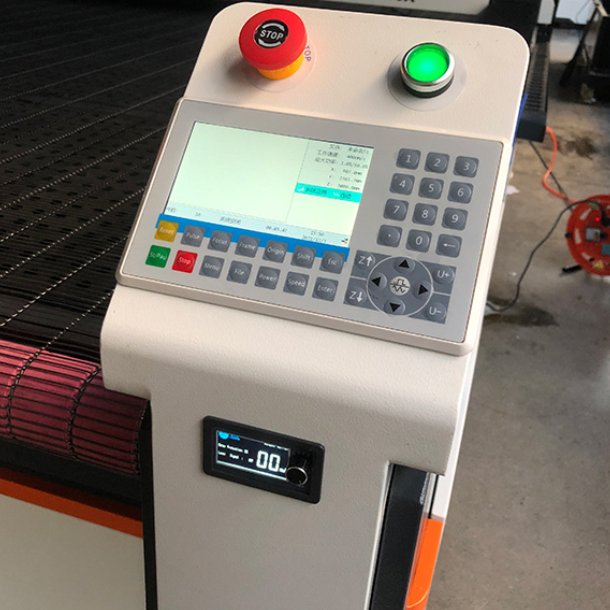 High efficiency 1830 Fabric Co2 Laser Cutting Machine With Autofeeding System for cutting fabric