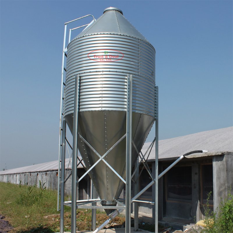 High Quality Plastic Chicken Broiler Feeder Pan Farm Equipment Auto Chicken Feeder