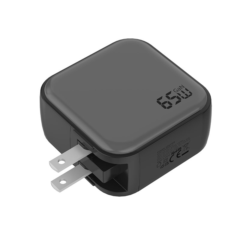New Design UK Plug 3 Ports GaN USB Type C Phone Power Adapter High Speed 65W Wall Charger