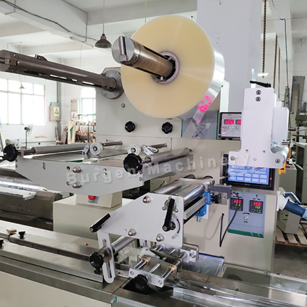BG Horizontal Biscuit/cookies Packing Machine Auto case Flow Packer Full Automatic Pillow Bag Packing Equipment