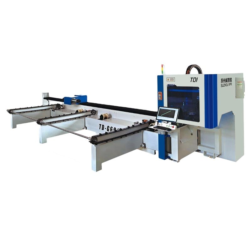 High Precision Automatic Cutter Metal Pipe Tube 3D Fiber Laser Cutting Machine