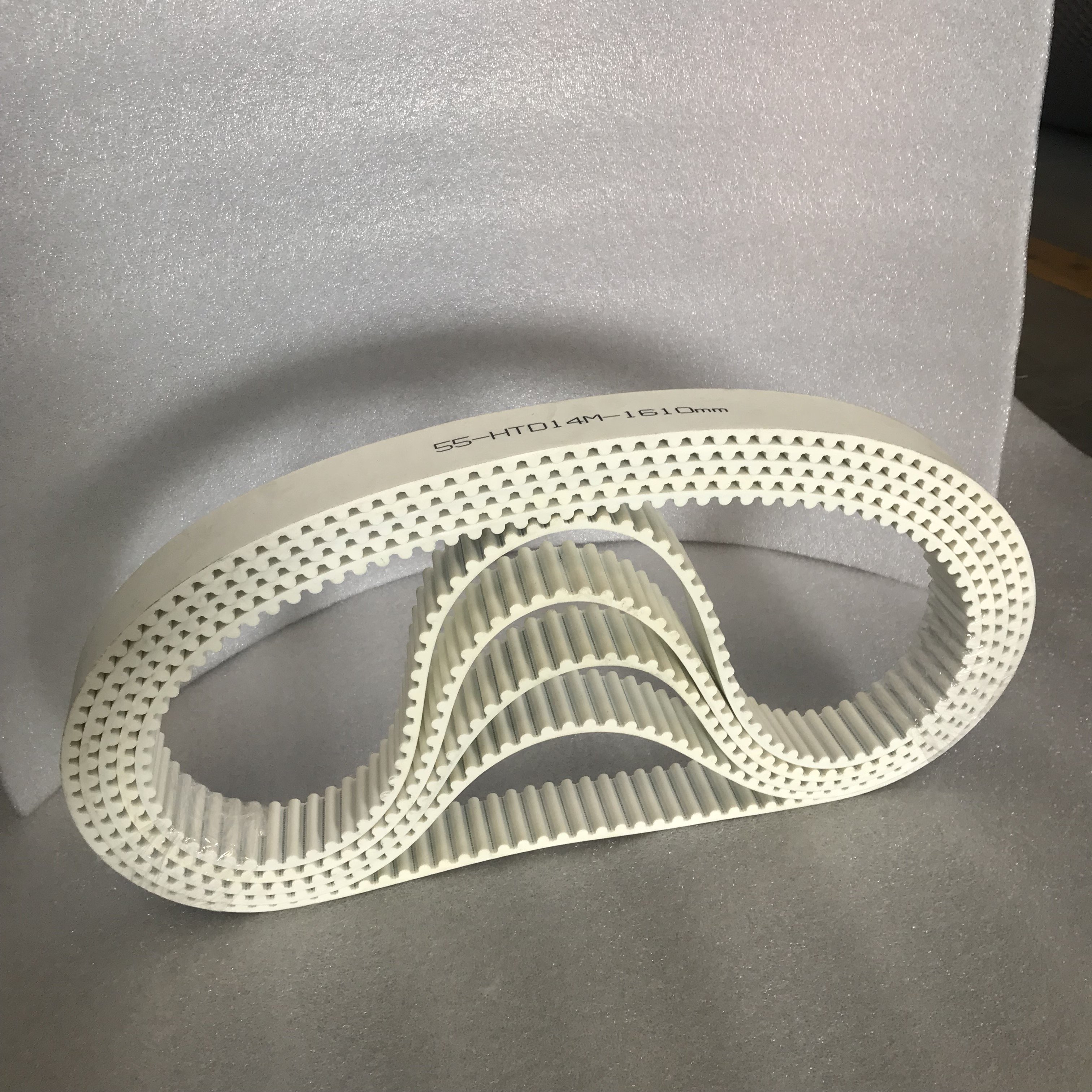 High strength industrial driving HTD 14M teeth white polyurethane steel cord PU synchronous belt