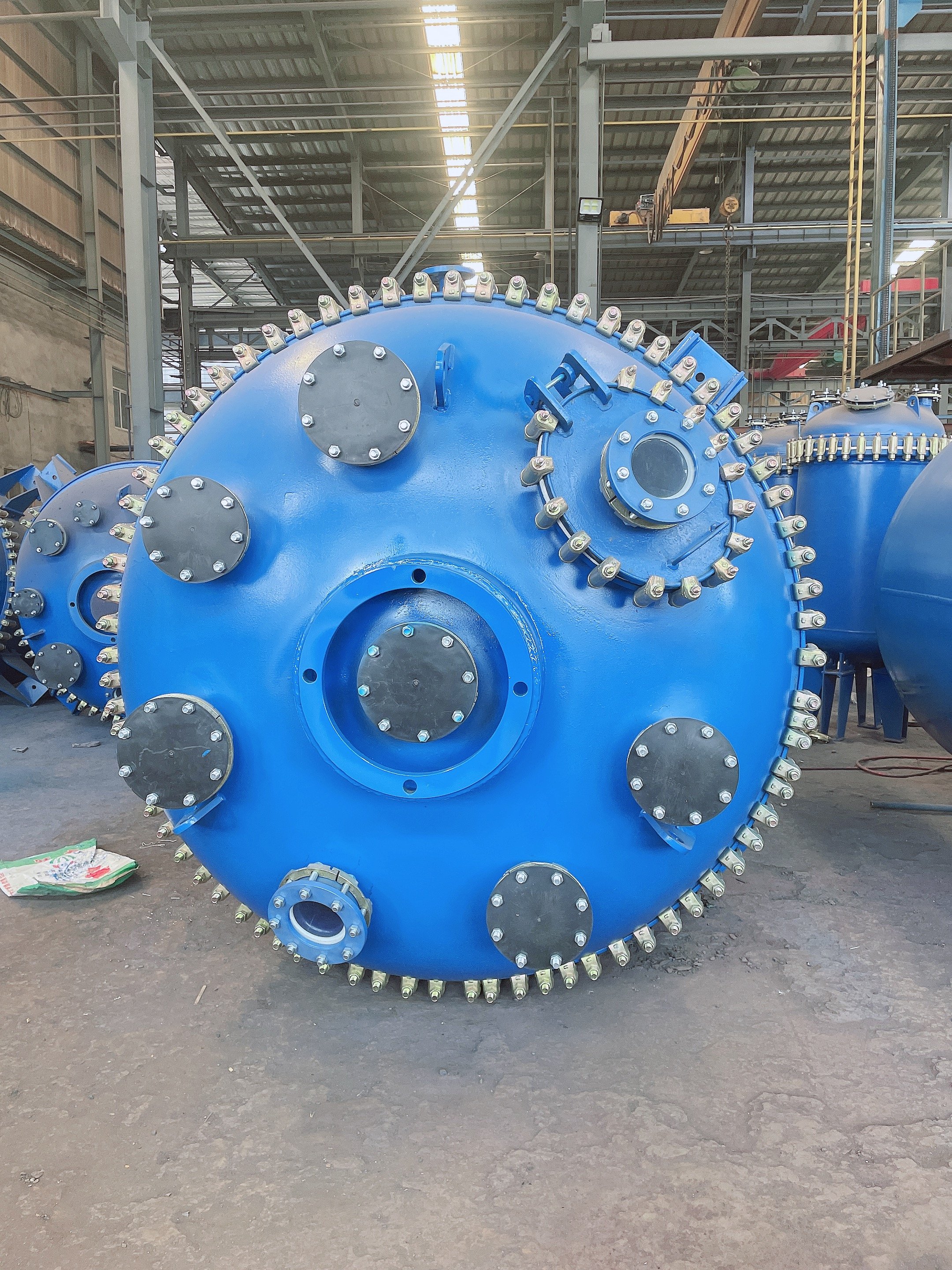 Three Hole Technology Low Thermal Conductivity Thickened Tank Body Novel Structure Stainless Steel Reactor