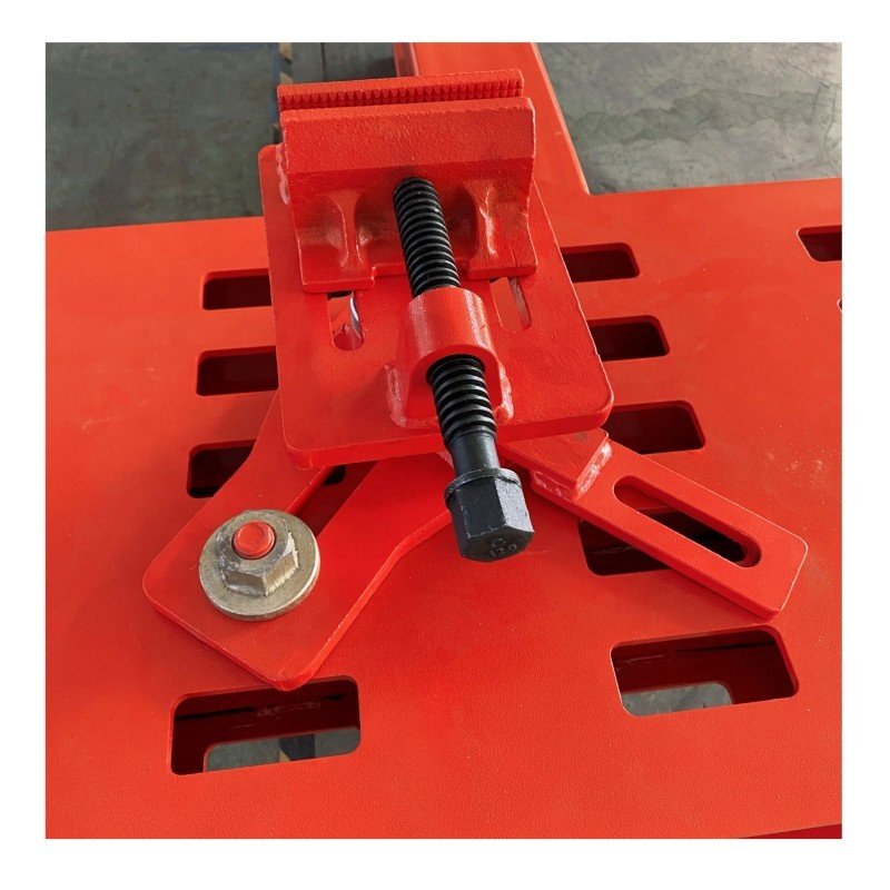 Factory Price Car Frame Machine Chassis Straightener Body Repair Equipment with 3 Towers