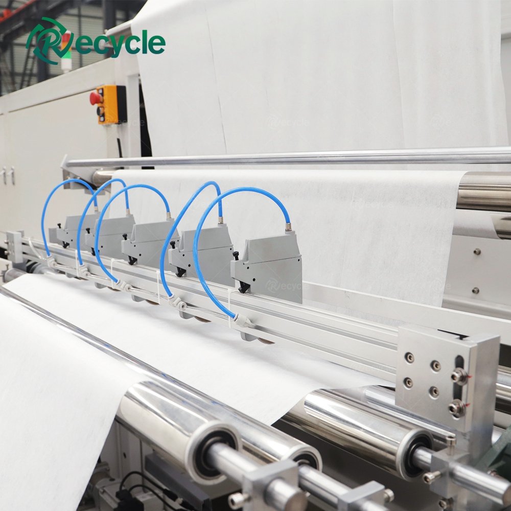 Hot Sale Factory Wet Tissue Manufacturing Machine Equipment for the Production Wet Wipes