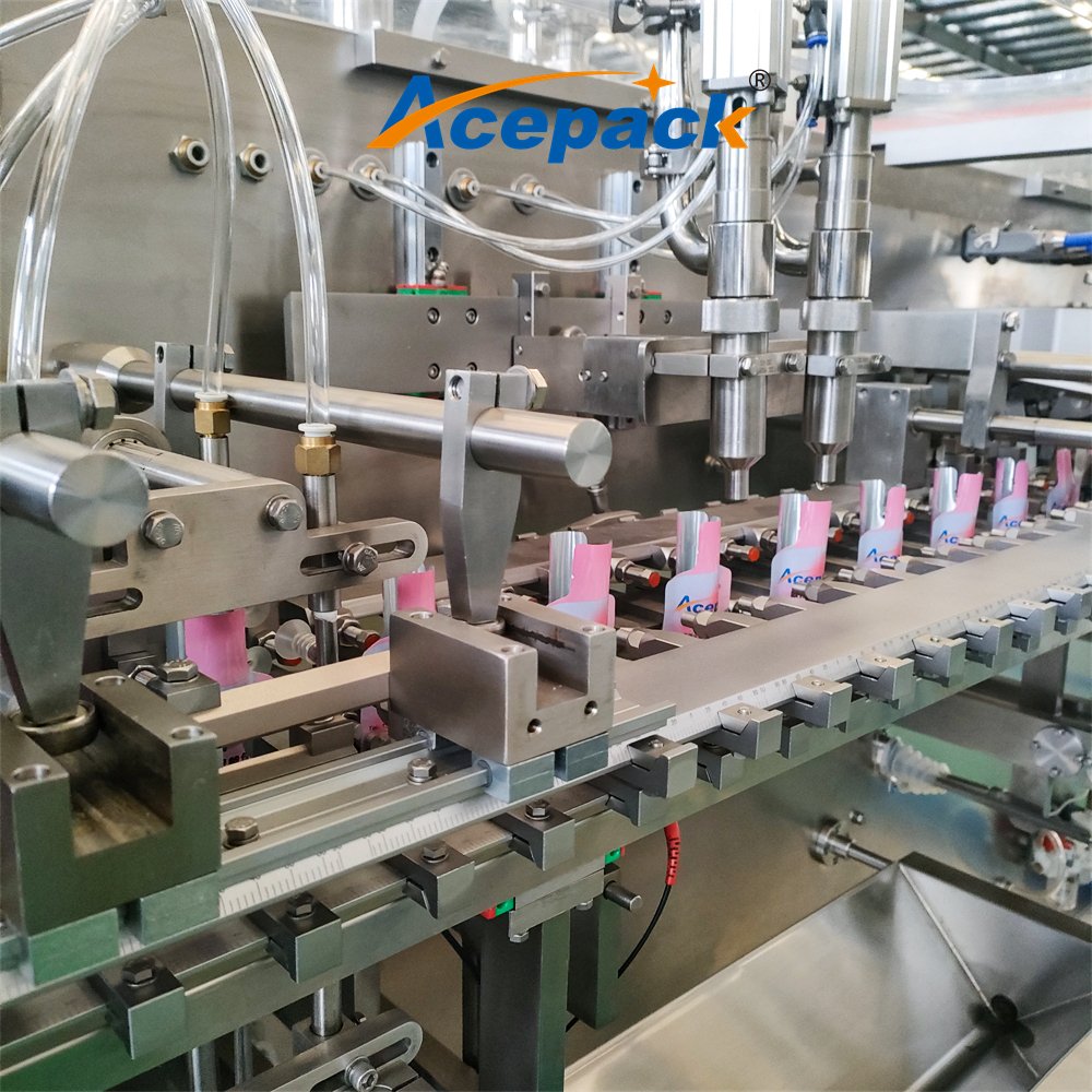 Horizontal Automatic Oral Liquid High Accuracy Liquid Filling Machine Production Line