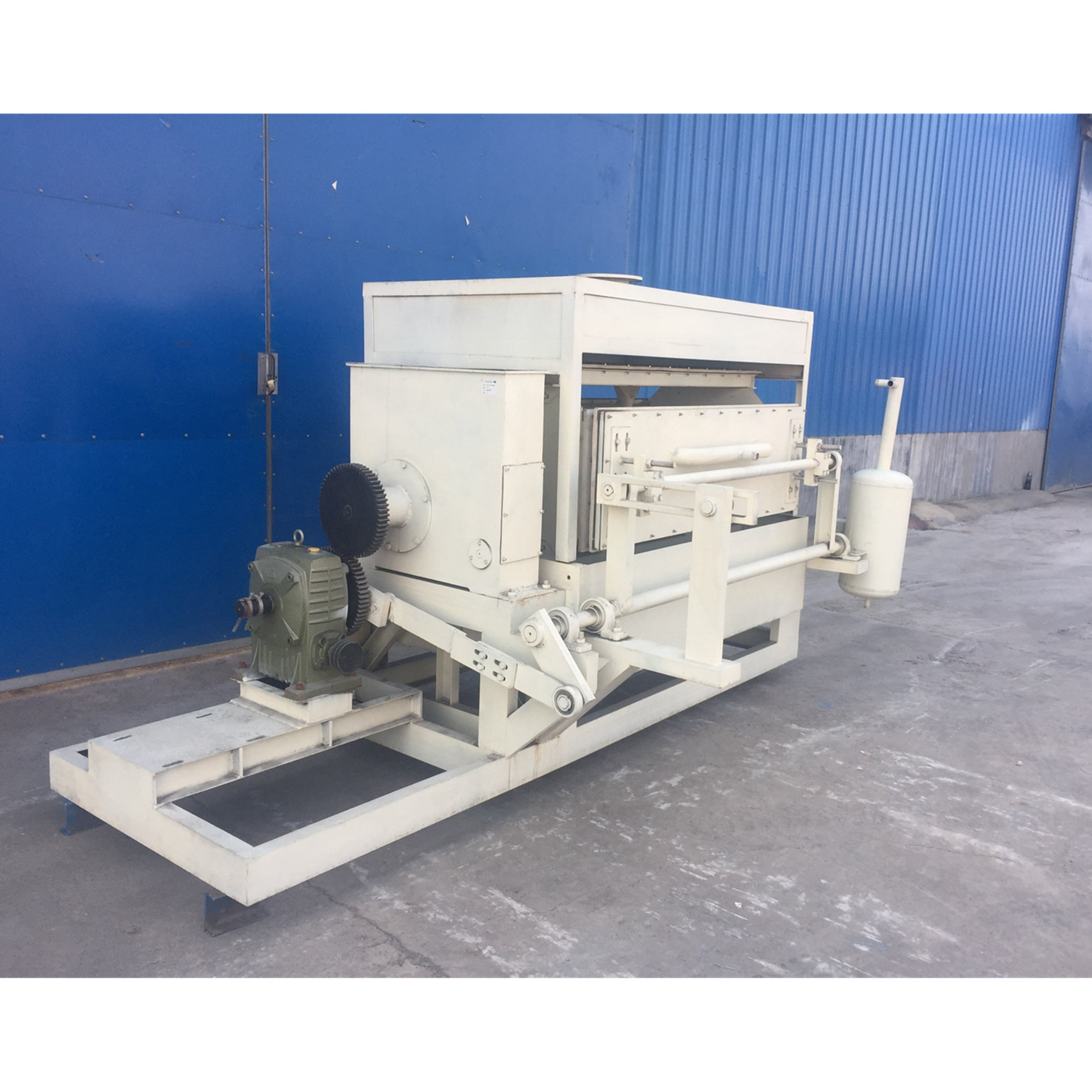 Factory China's Best-selling Waste Paper Recycling Factory Egg Tray Pulp Molding Machine