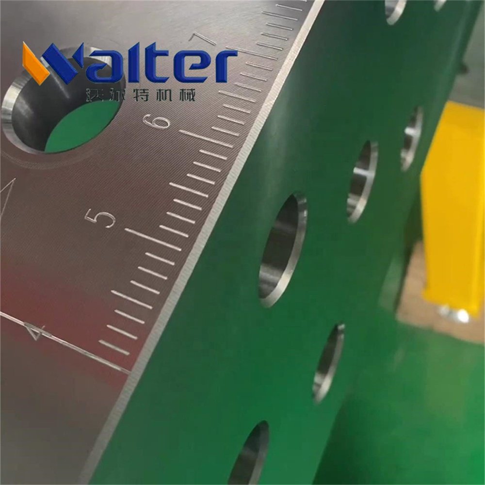 3D Welding Table with Jigs and Fixture in Stocked China Manufacturer High Quality Welding with Jigs & Welding Fixtures OEM