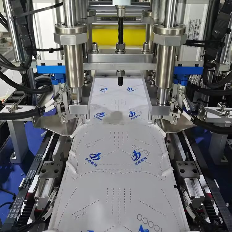 Efficient FFP3 KN95 Mask Assembly Equipment and Fabricating Machine FFP2 Dust Respirator Mask Production Line
