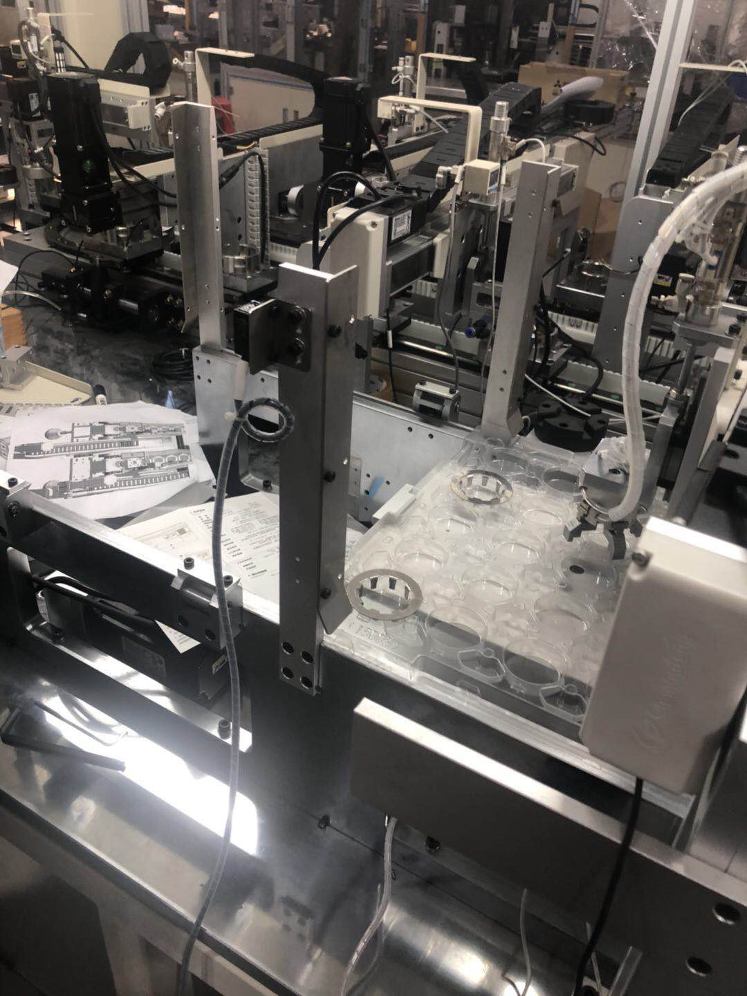Lamp Factory Assembly Line The Most Widely Used To Fit Track And Positioning System Circular Conveyor With Curved Rail