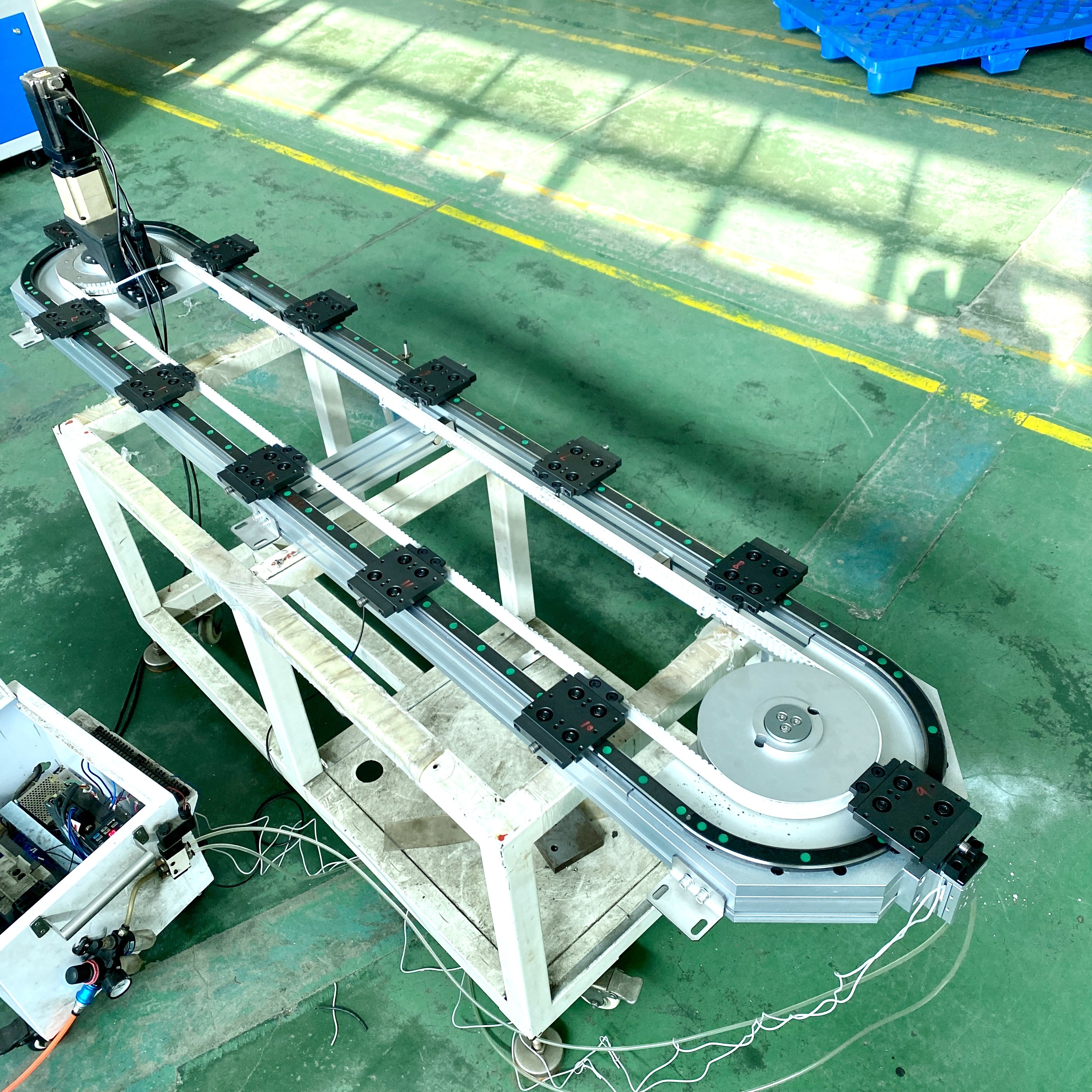 Lamp Factory Assembly Line The Most Widely Used To Fit Track And Positioning System Circular Conveyor With Curved Rail