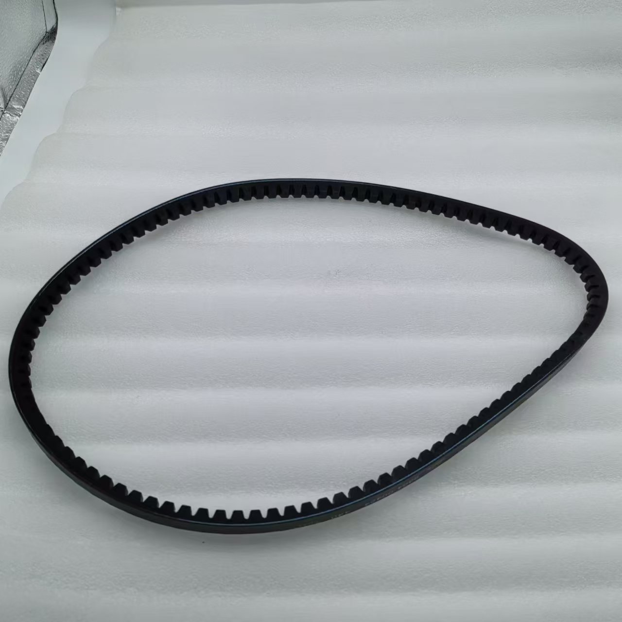 Bus Engine Parts Micro-V Belts For Trailer Drive Belt 8PK Rubber Transmission Belts Commercial Vehicle Truck