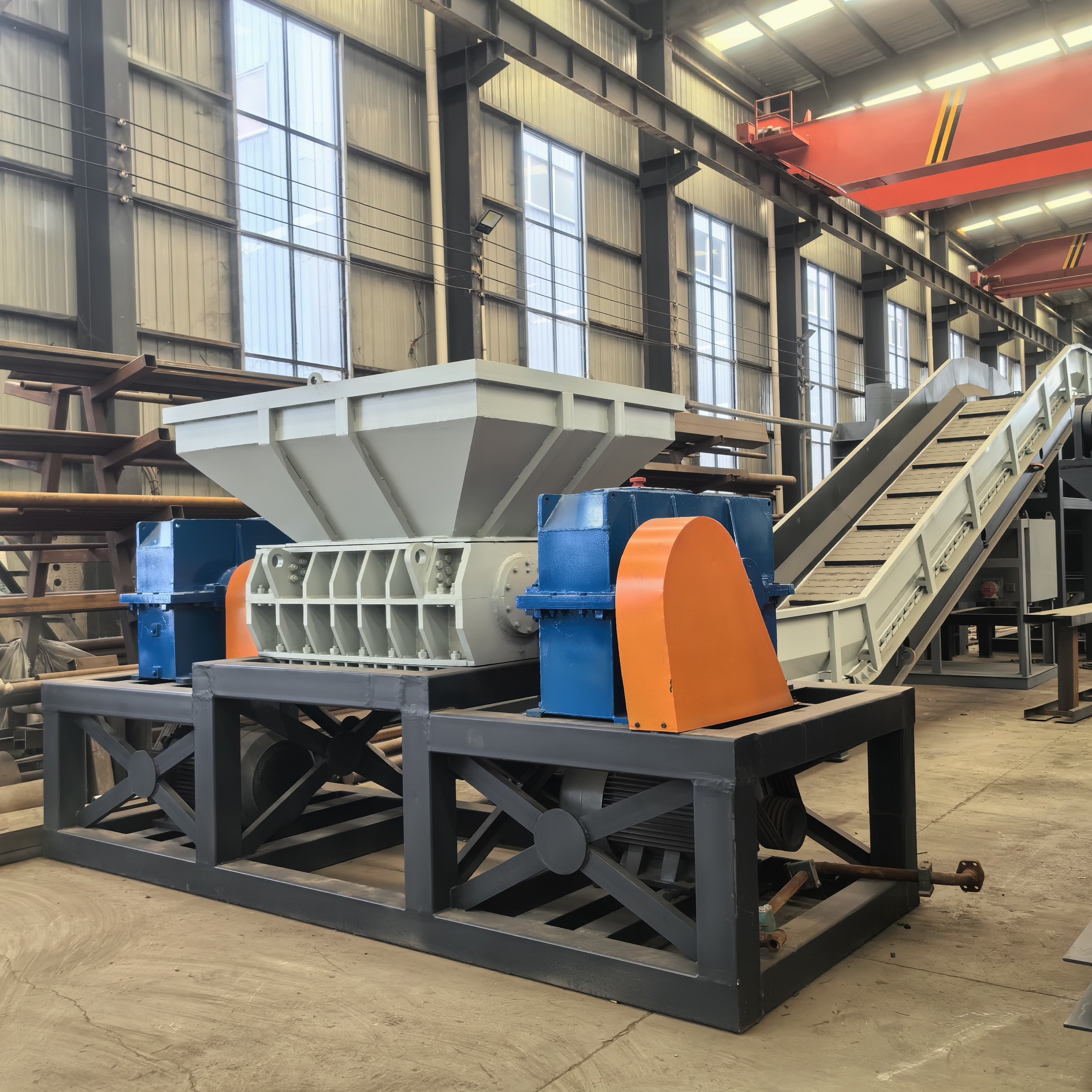 Multifunctional Double Shaft Carton Aluminum Shredder Corrugated Cardboard Crushing and Recycling Machine Small Shredder