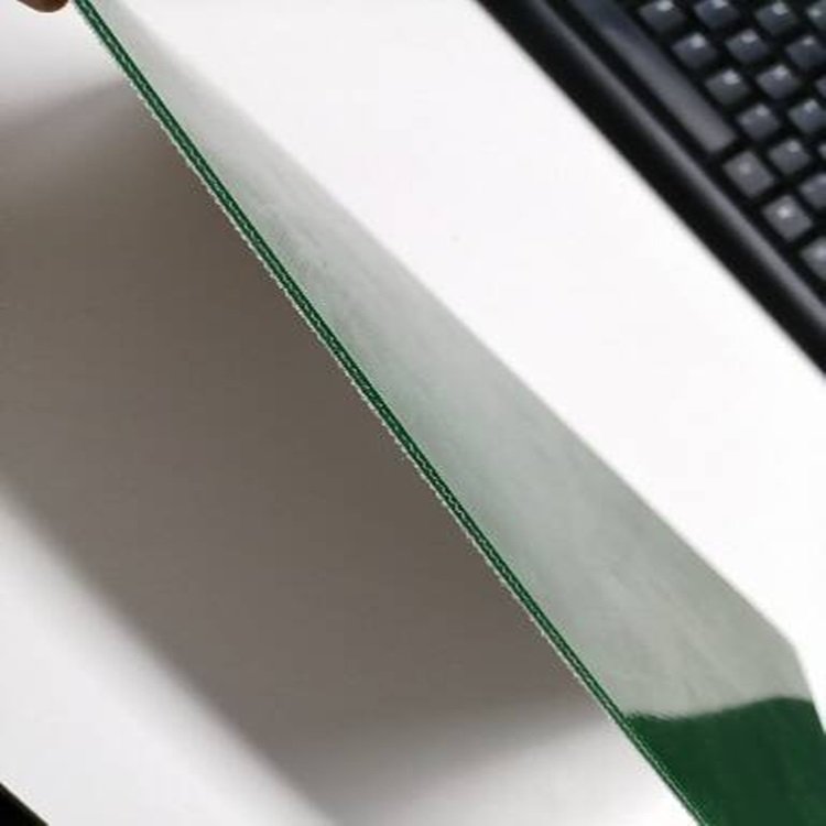 Low Noise Fabric Petrol Green PVC Conveyor Belt in Logistics Industry