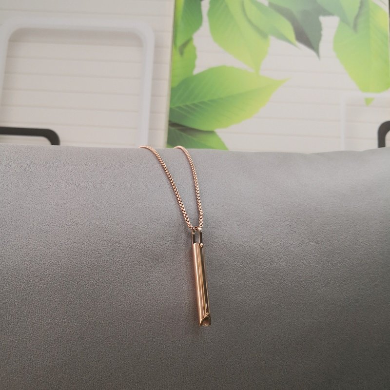 Anxiety Stress Pendant Tool for Relaxation Spirit Mindfulness Meditation Relaxation Devices Relief Necklace Gifts for Women Men