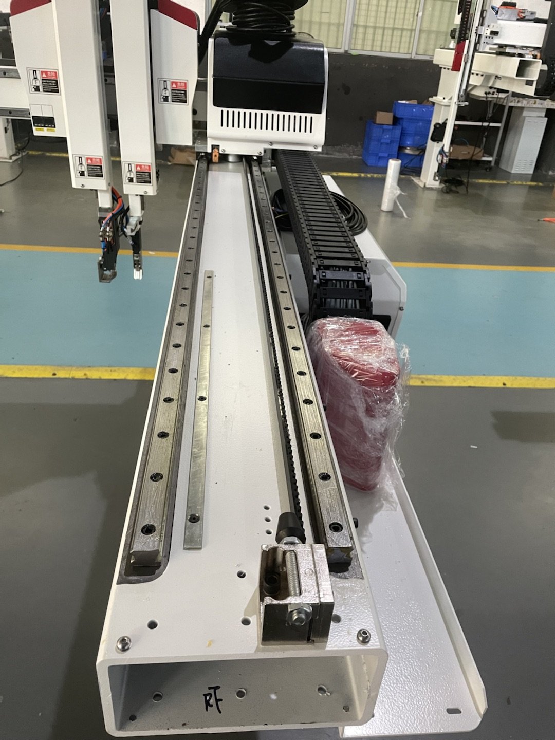 Gripper Robot Arm Vaccum Robot for Car Body Repair Collaborative Robot Pallet Assembly Other Material Handling Equipment RQ900WD